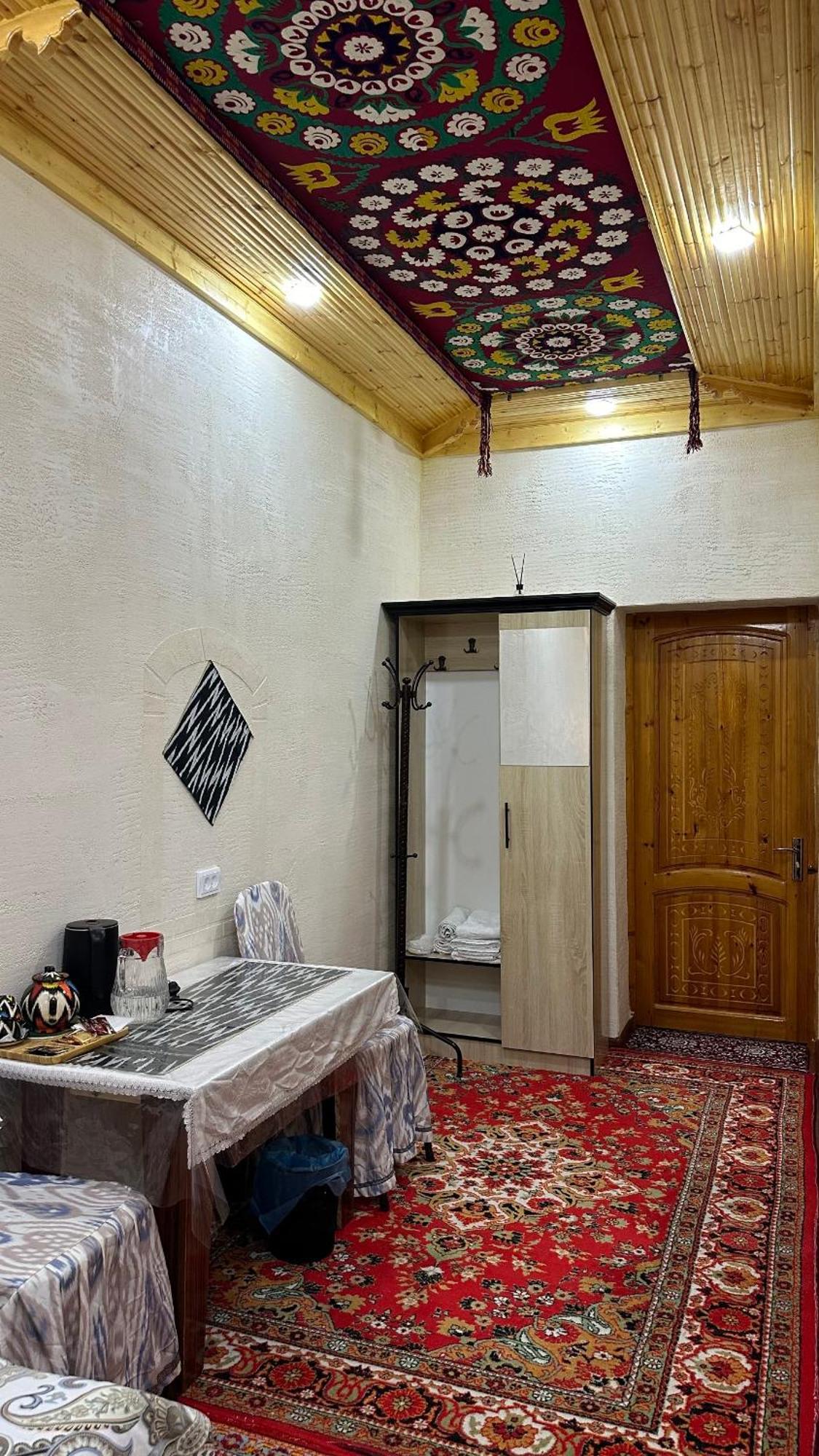 Отель Khiva Rajab Ota Экстерьер фото